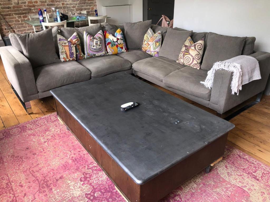 Ferienwohnung 22 Stunning Large Loft - Great Location - Free Onsite Parking - Garden View- Quiet Hove Exterior foto